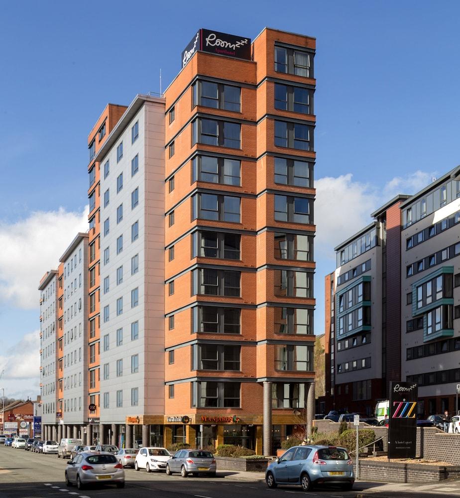 Roomzzz Leeds City West Exterior foto