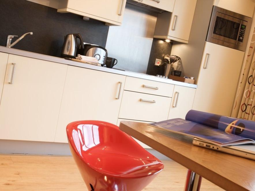 Roomzzz Leeds City West Exterior foto