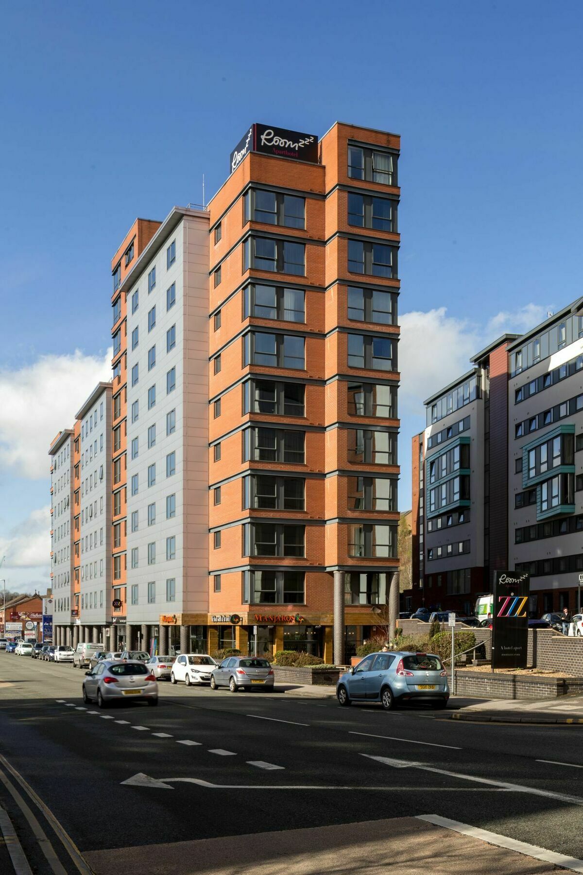 Roomzzz Leeds City West Exterior foto